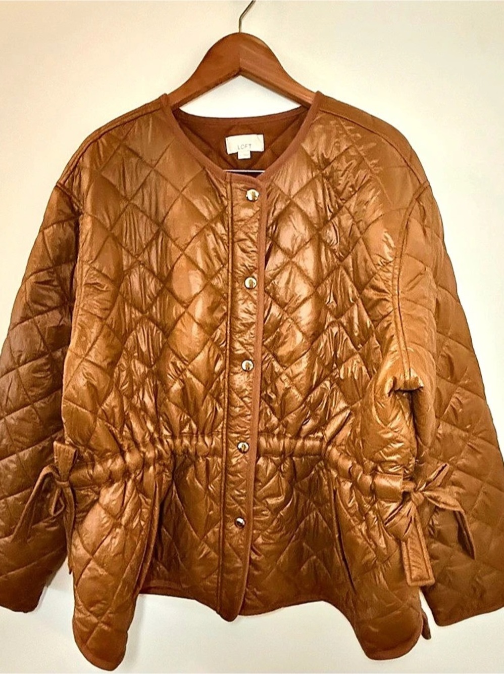 LOFT Women's Quilted British Tan Jacket Size Large Gold Hardware Cinched Waist